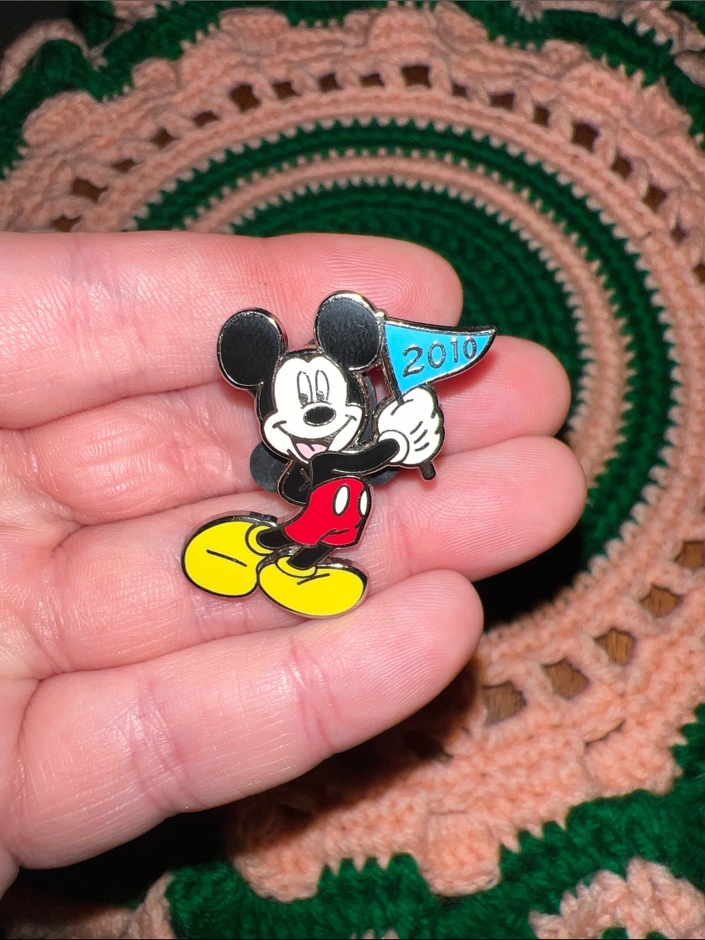 Disney Mickey Mouse 2010 blue pennant flag pin
